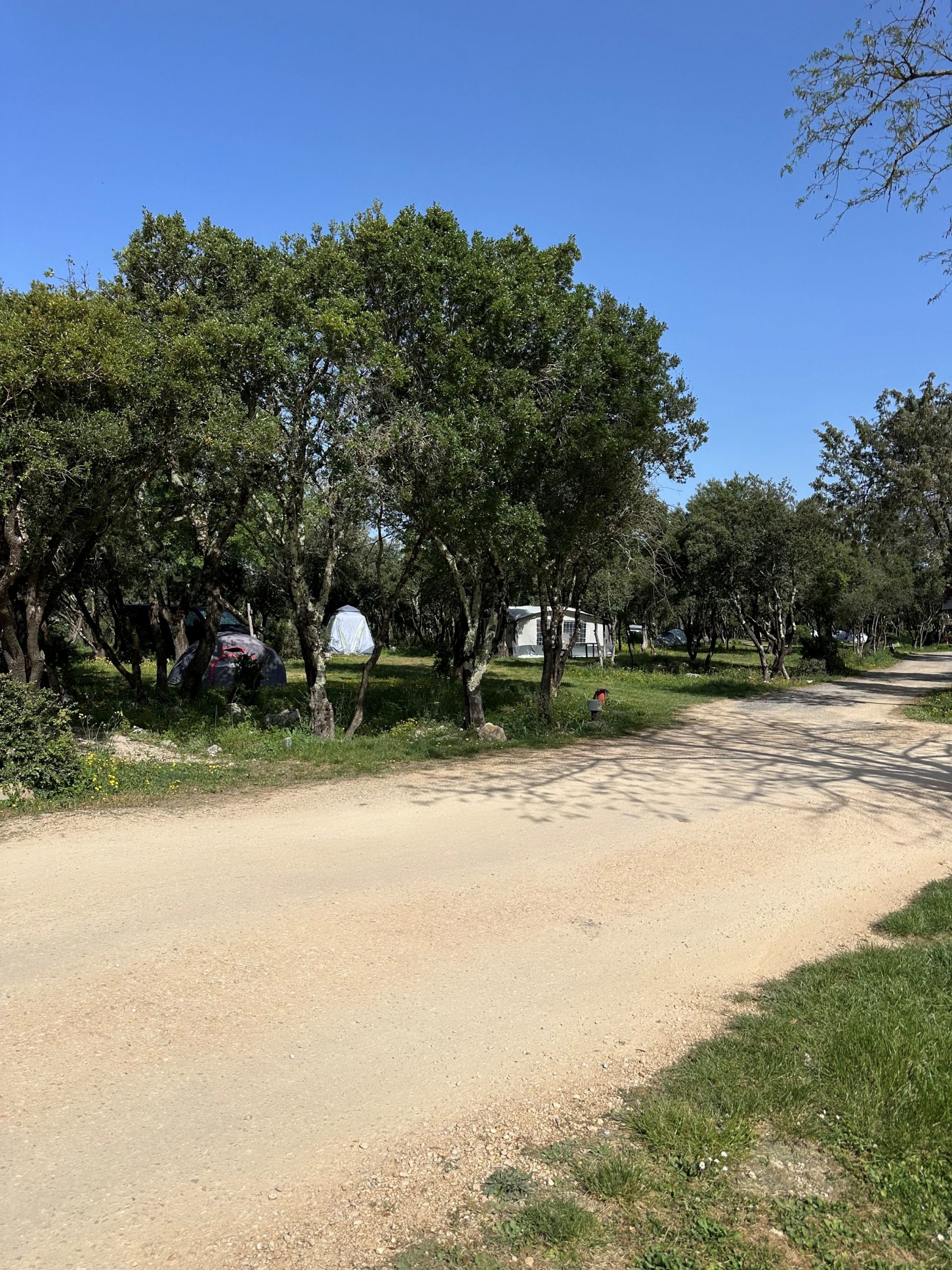 Camping pas cher dans le Gard